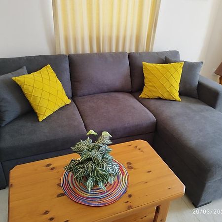 Joseph 2 Stylish Flat With Open Views, Just 4Km From The Airport Or Beach Siggiewi Exterior foto