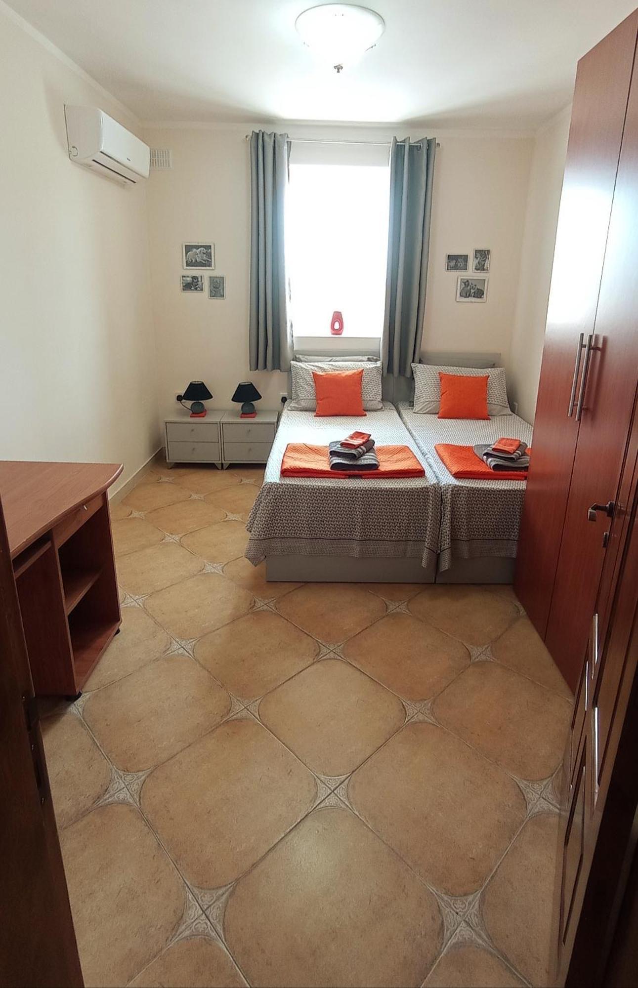 Joseph 2 Stylish Flat With Open Views, Just 4Km From The Airport Or Beach Siggiewi Exterior foto